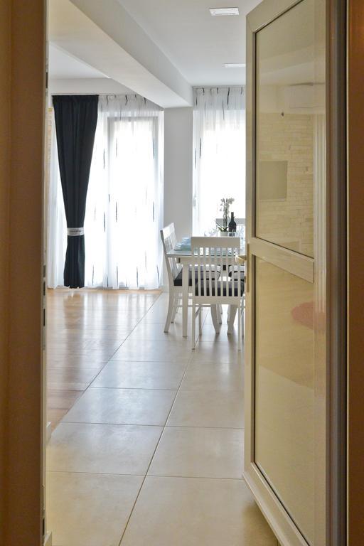 Apartment Domalu Old Town Zadar Bagian luar foto