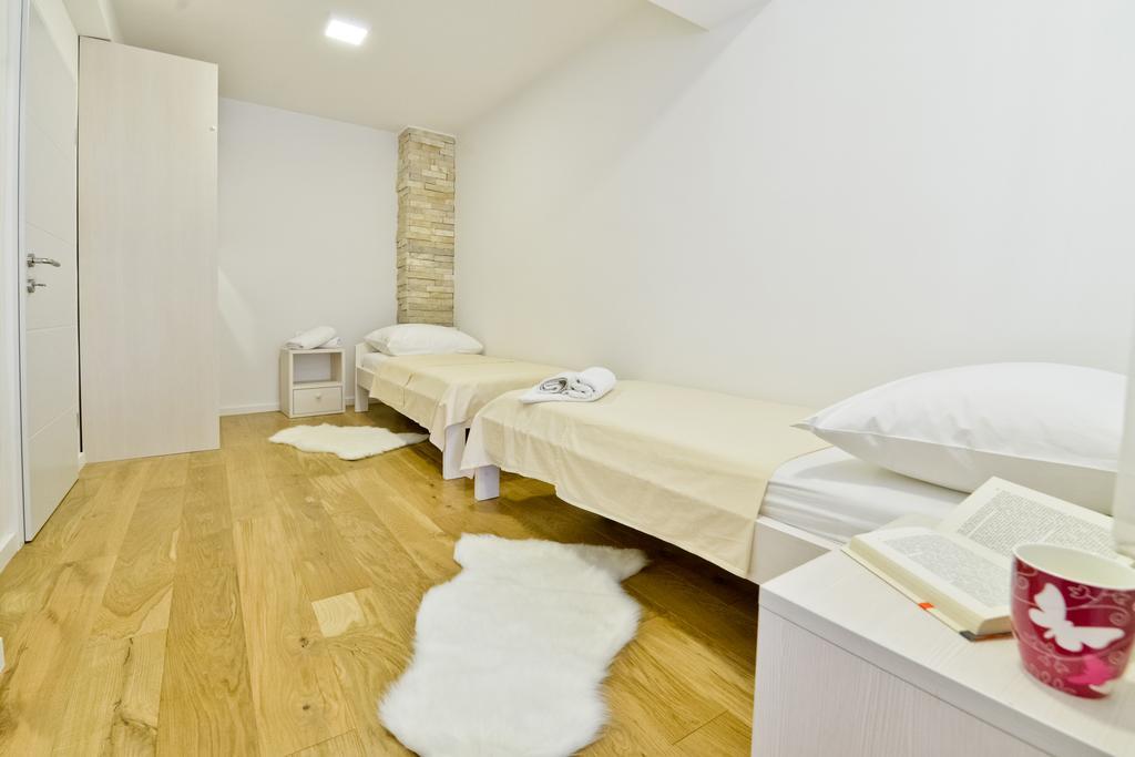 Apartment Domalu Old Town Zadar Bagian luar foto
