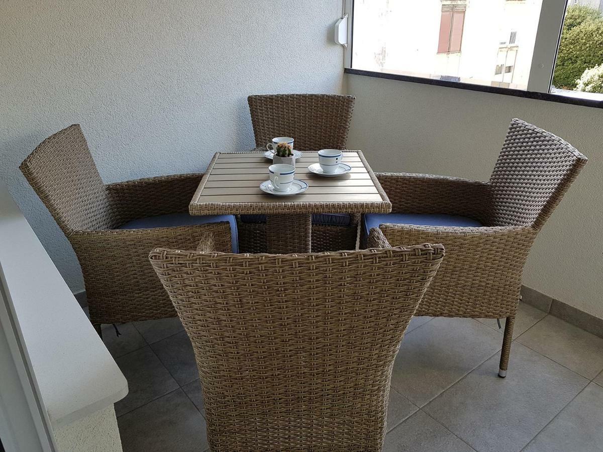 Apartment Domalu Old Town Zadar Bagian luar foto